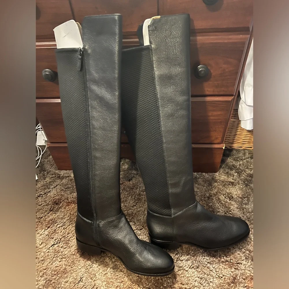 🎈 NWOT 🎈 Cole Haan black leather boots - Picture 2 of 7